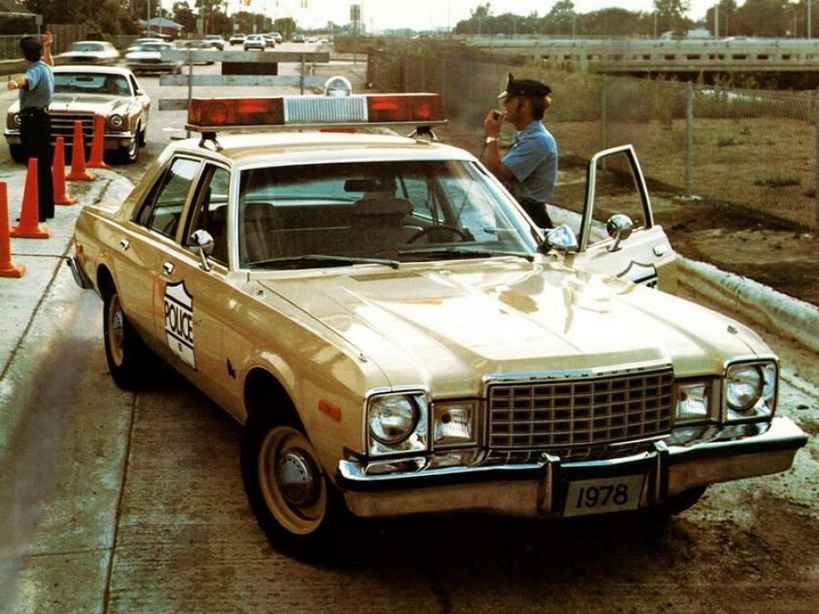  Plymouth Volare Police 1978 года  (фото 1 из 1)